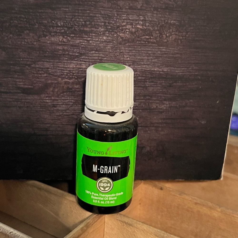 Young Living M-Grain Essential Oil - Vibrant Green